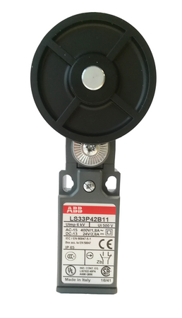 ABB Wyłącznik krańcowy LS33P42B11, dźwignia z rolką, podejście kablowe: M20x1,5, obudowa plastikowa szerokość: 30mm, IP65